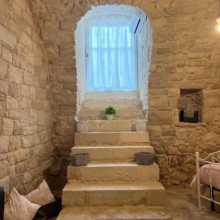 Dimora Martina Bed & Breakfast