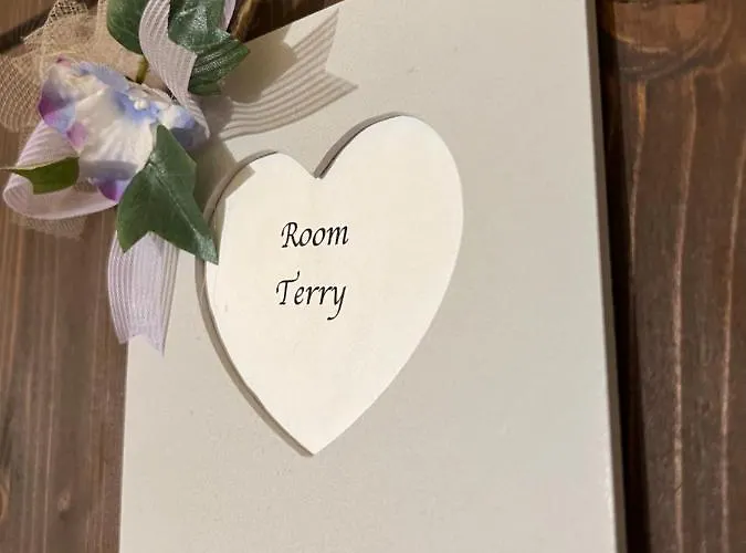 Dimora Martina Bed & Breakfast Loseto